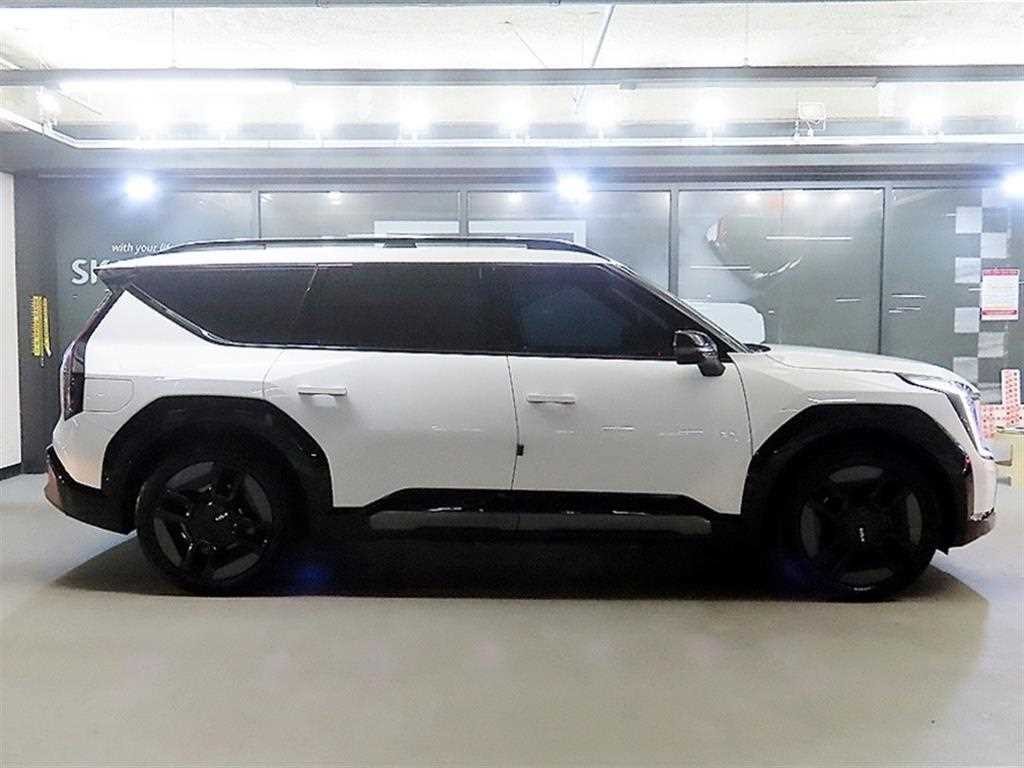 기아 EV9 롱레인지 4WD GT Line 이미지 3