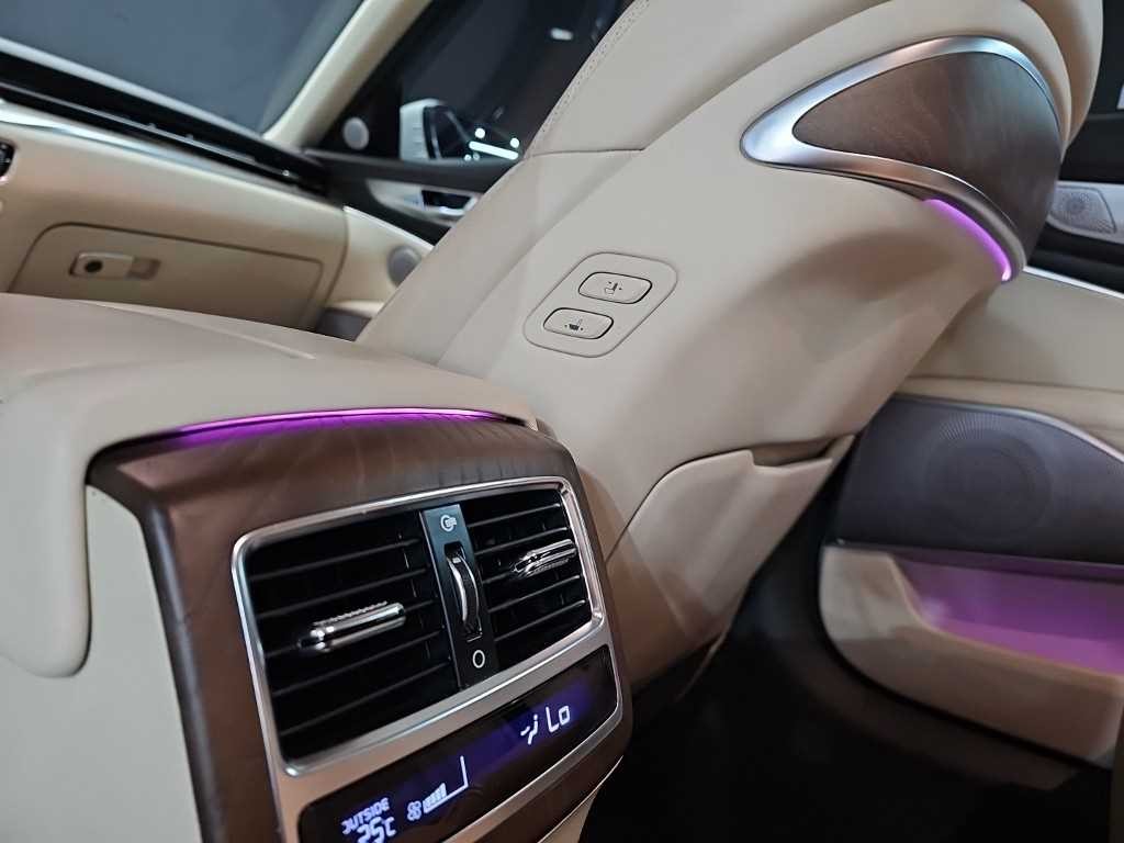 기아 K9 더 K9 3.8 GDI 2WD 플래티넘Ⅱ 이미지 14