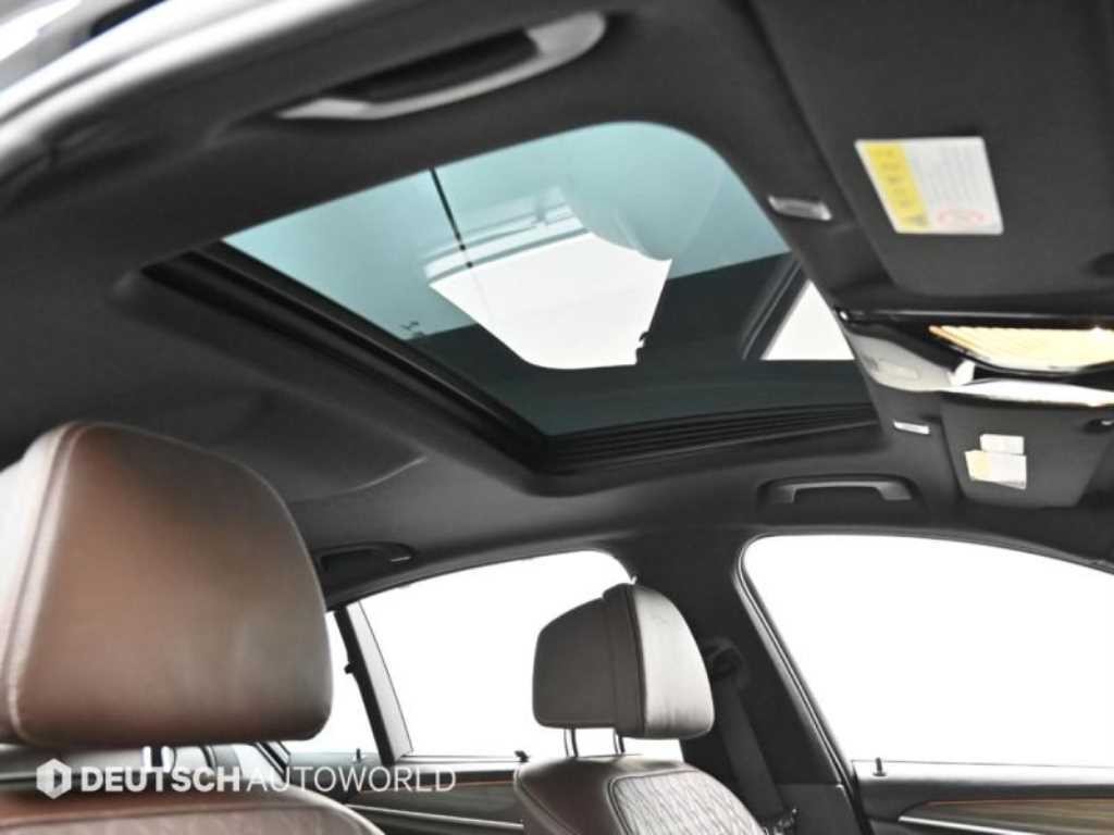 BMW 5시리즈 5시리즈 (G30) 520d xDrive M 스포츠 플러스 이미지 13
