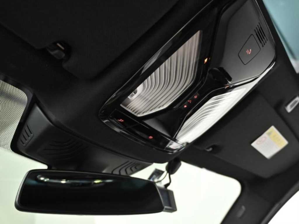 BMW 5시리즈 5시리즈 (G30) 520d xDrive M 스포츠 플러스 이미지 17