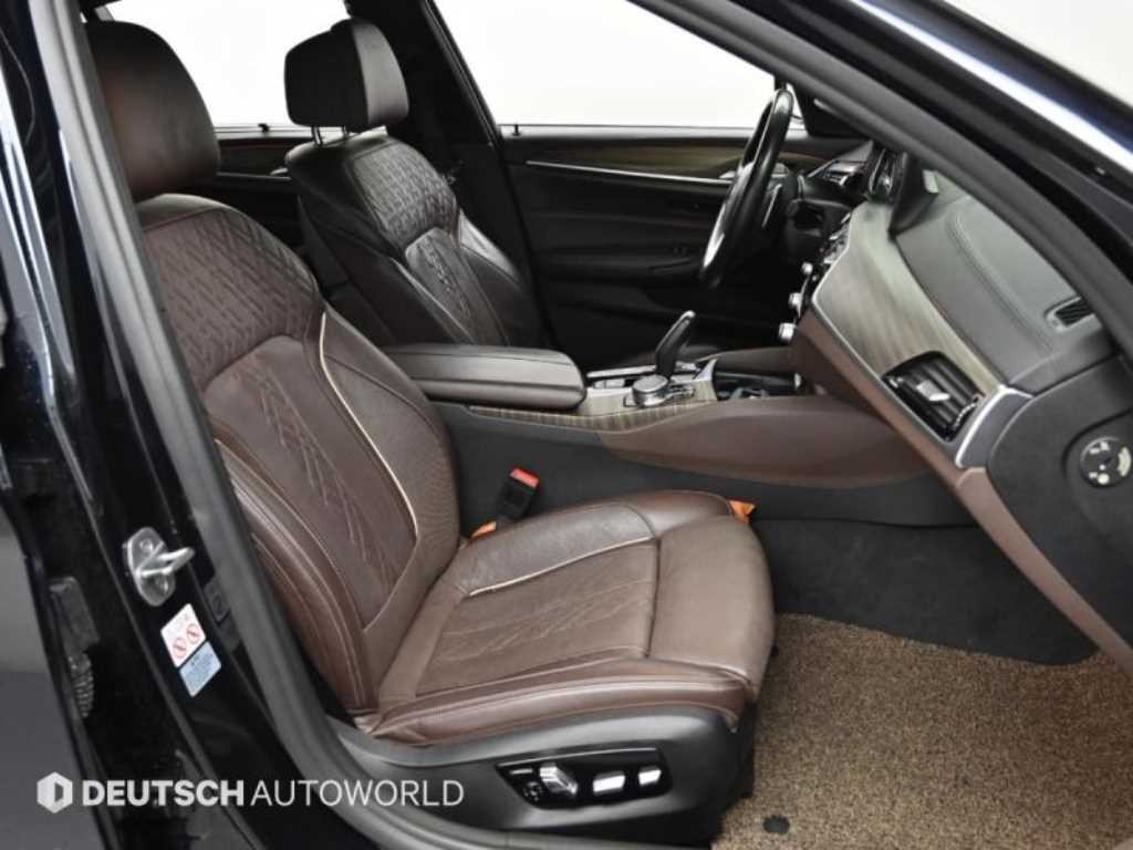 BMW 5시리즈 5시리즈 (G30) 520d xDrive M 스포츠 플러스 이미지 7