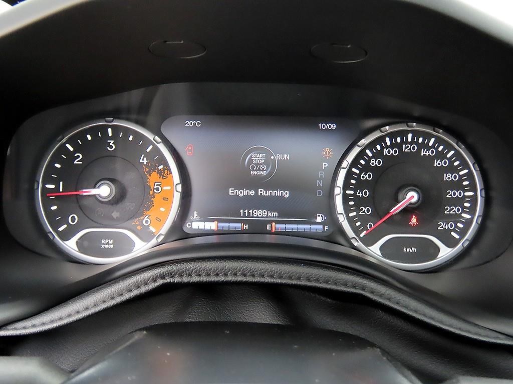 지프 레니게이드 2.0 디젤 론지튜드 AWD 기본형 이미지 9