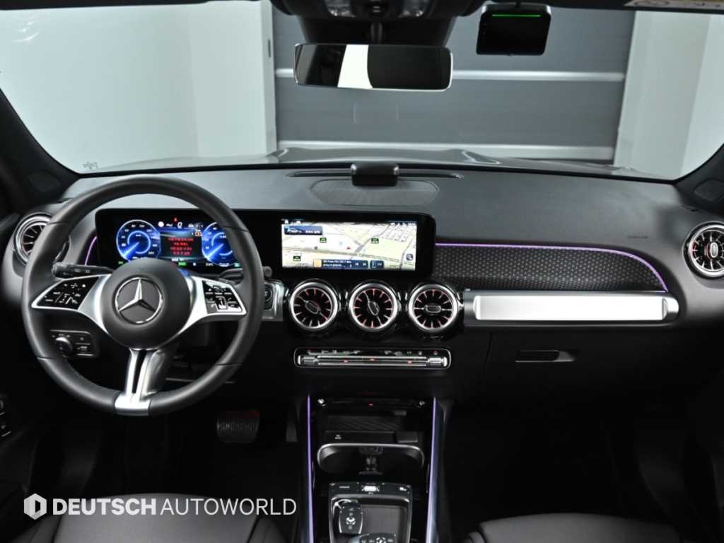 벤츠 EQB EQB (X243) EQB 300 4MATIC 이미지 7
