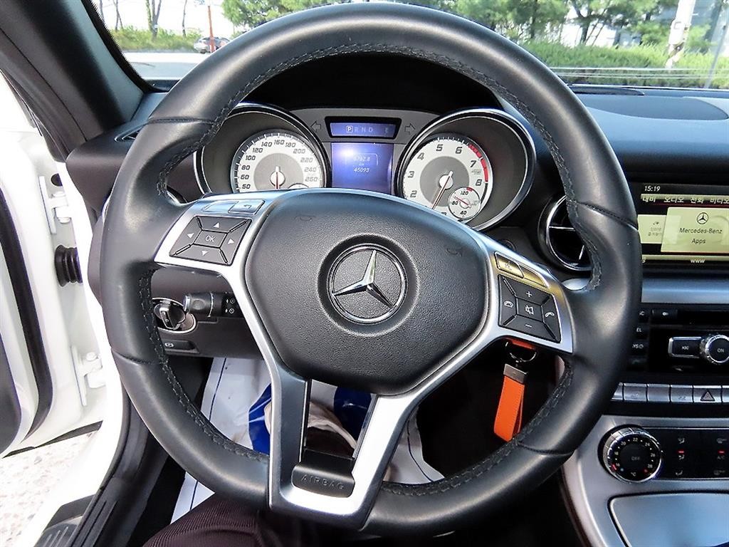 벤츠 SLK 클래스 뉴 SLK클래스 200 블루이피션시 이미지 7