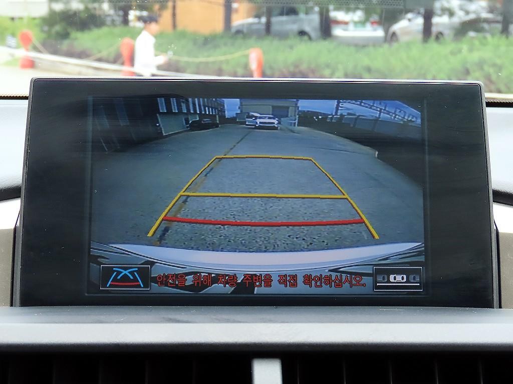렉서스 NX NX 300h 슈프림 이미지 14
