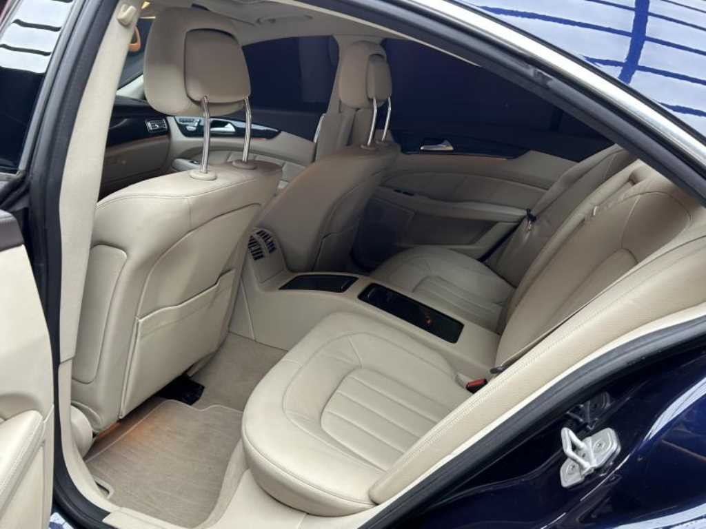 벤츠 CLS 클래스 CLS클래스 W218 CLS 250 블루텍 4MATIC 이미지 6