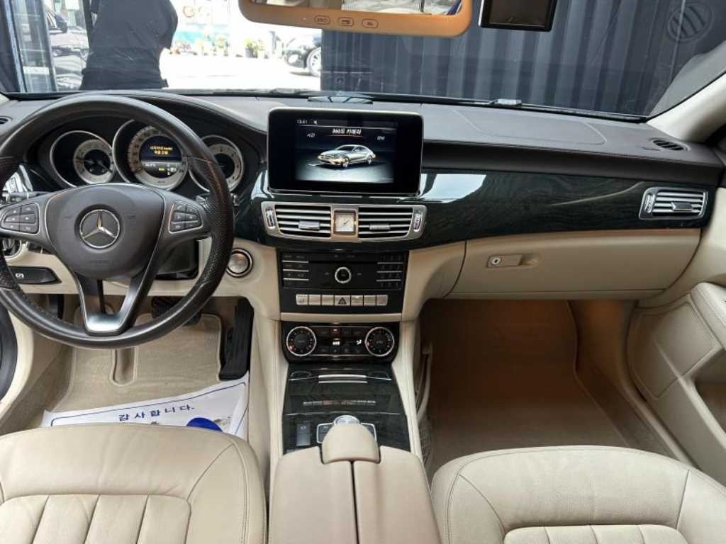 벤츠 CLS 클래스 CLS클래스 W218 CLS 250 블루텍 4MATIC 이미지 7