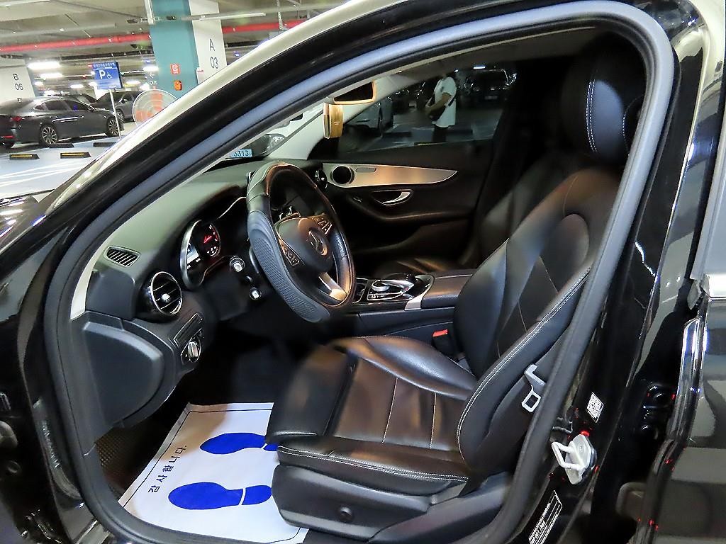 벤츠 C 클래스 C클래스 W205 C200 이미지 6
