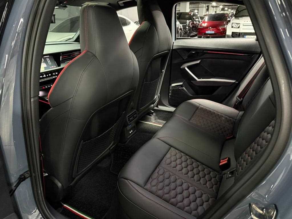 아우디 RS3 RS3 (8Y) 2.5 TFSI 콰트로 이미지 11