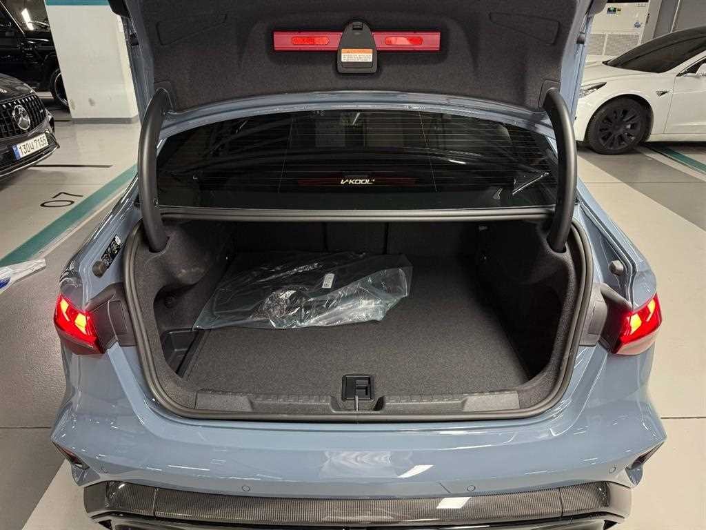 아우디 RS3 RS3 (8Y) 2.5 TFSI 콰트로 이미지 19