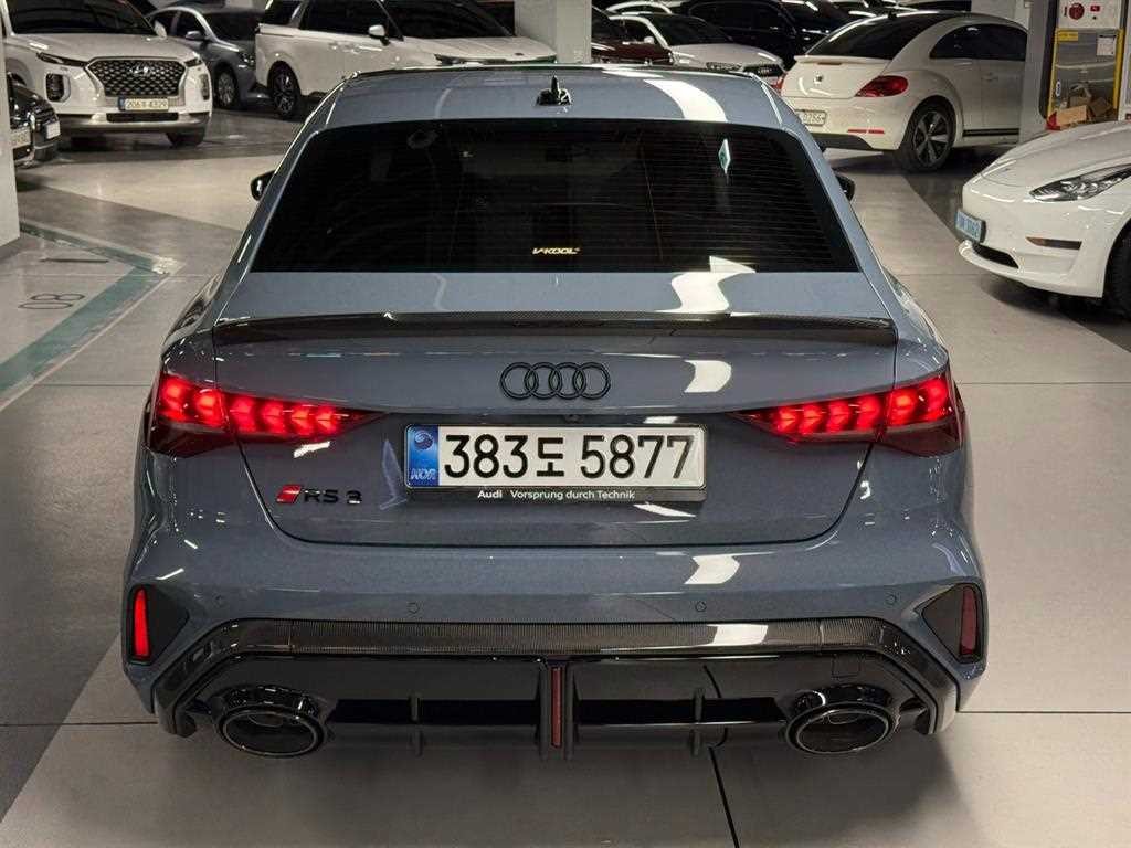 아우디 RS3 RS3 (8Y) 2.5 TFSI 콰트로 이미지 4