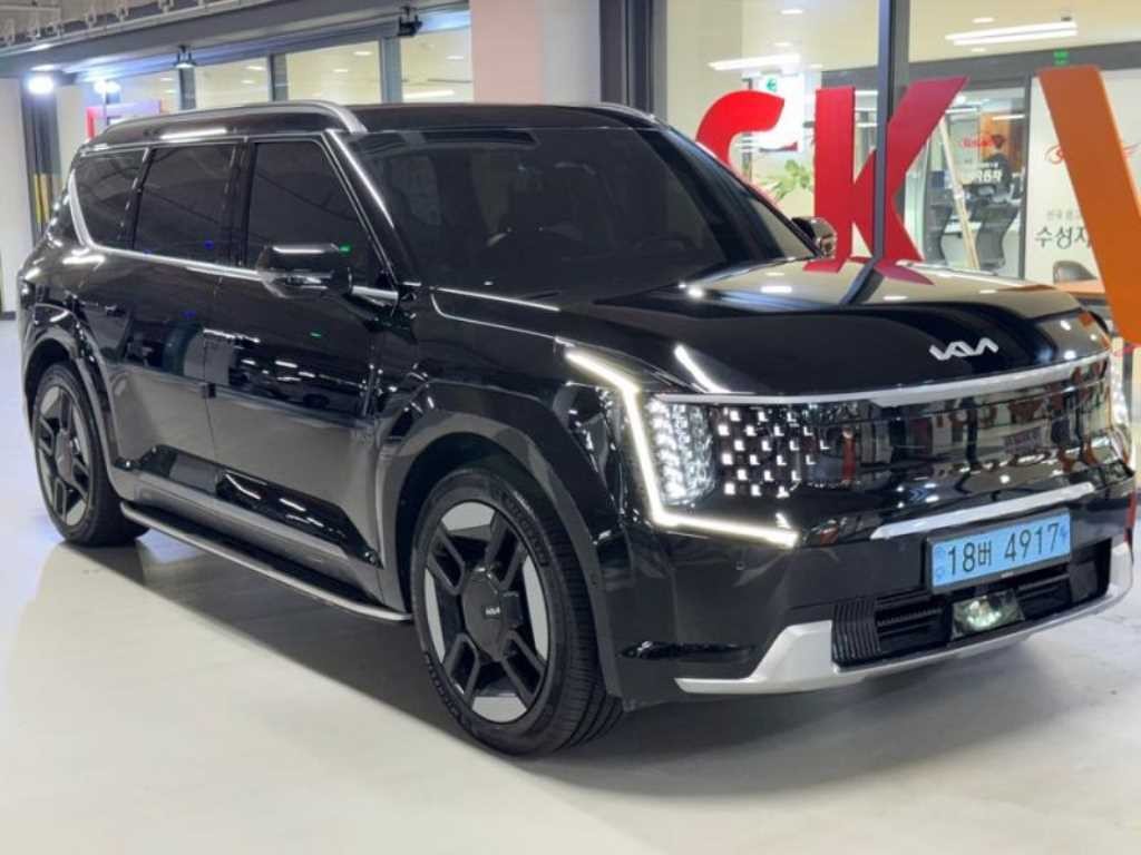 기아 EV9 롱레인지 4WD 어스 이미지 1