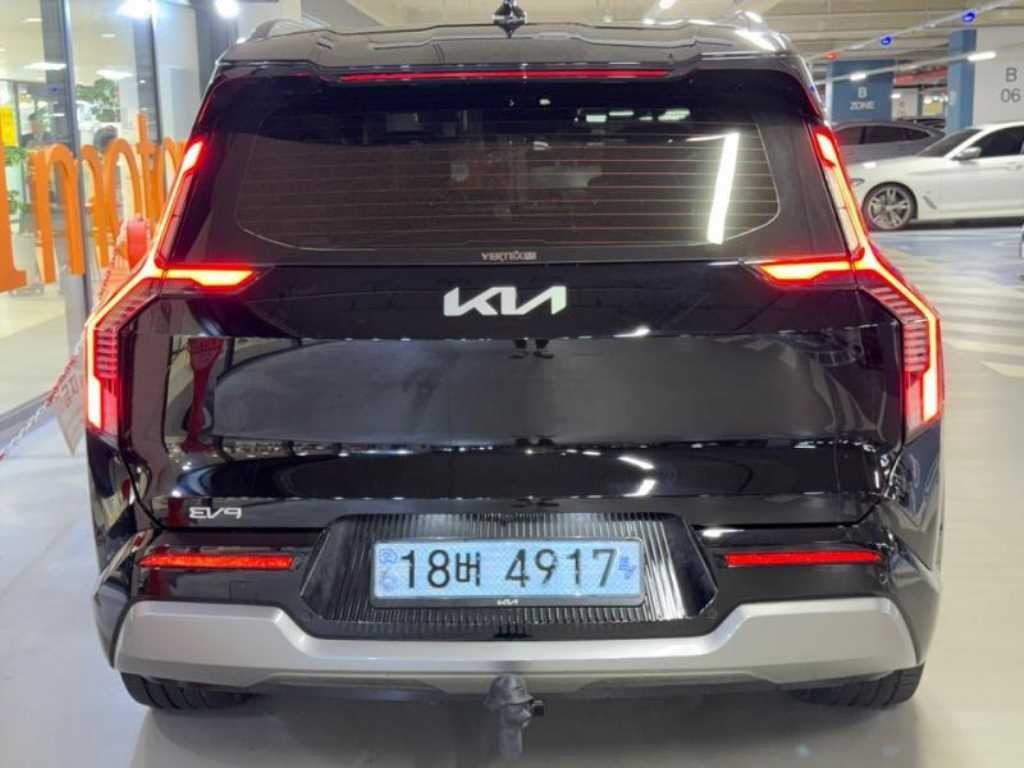 기아 EV9 롱레인지 4WD 어스 이미지 5