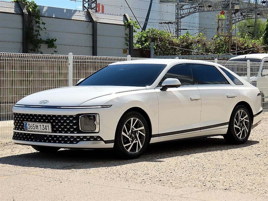 현대 그랜저 그랜저 (GN7) 가솔린 2.5 2WD 익스클루시브 이미지 2