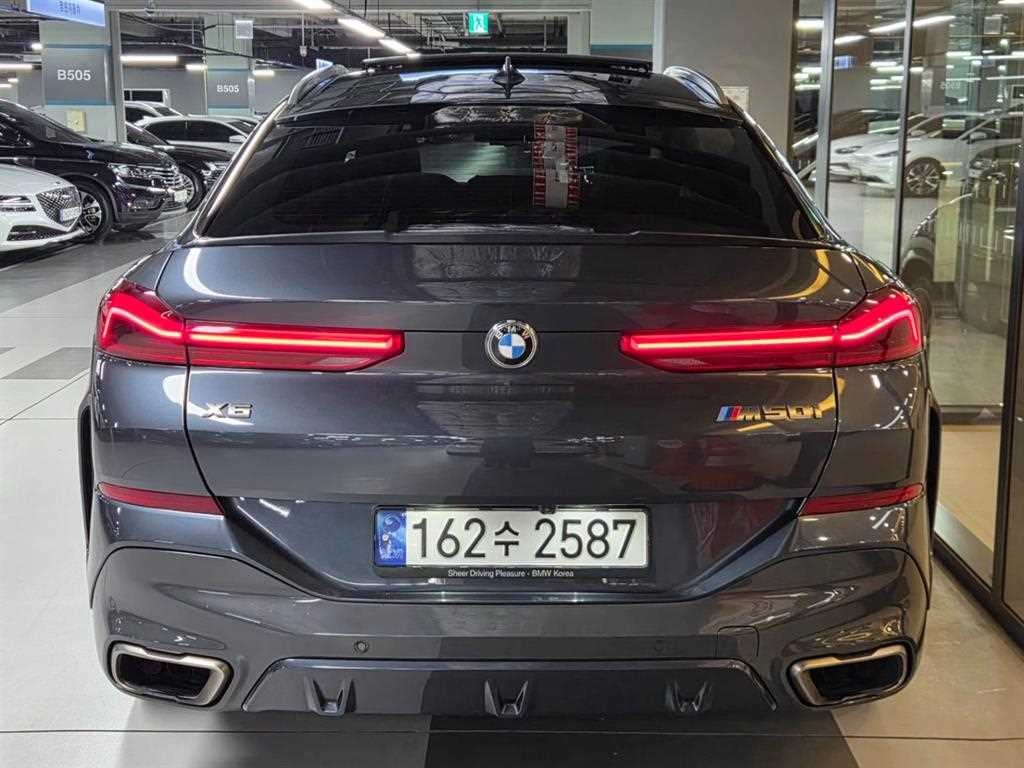BMW X6 X6 (G06) M50i 이미지 4
