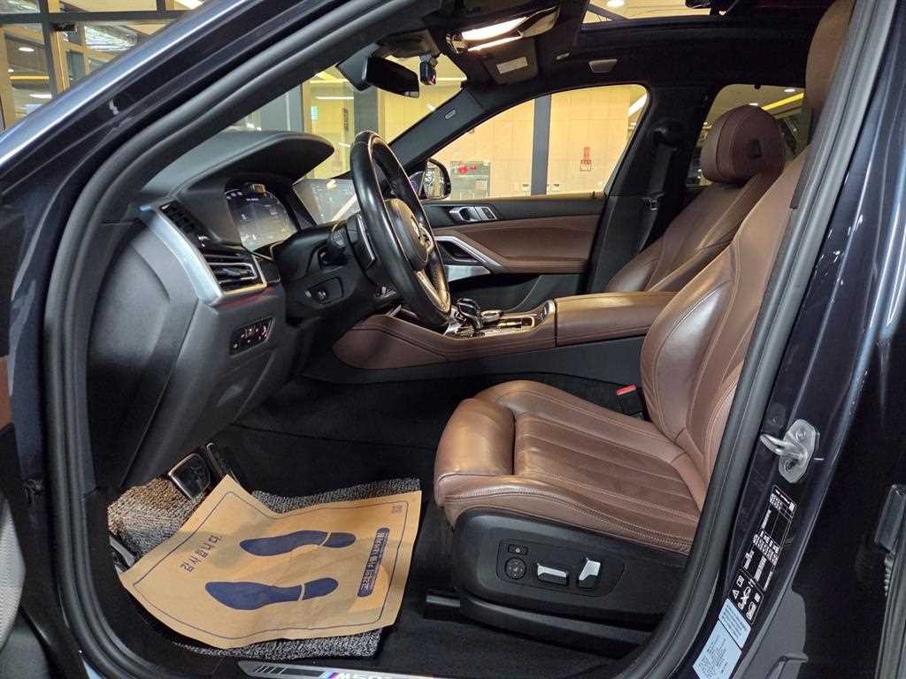 BMW X6 X6 (G06) M50i 이미지 8
