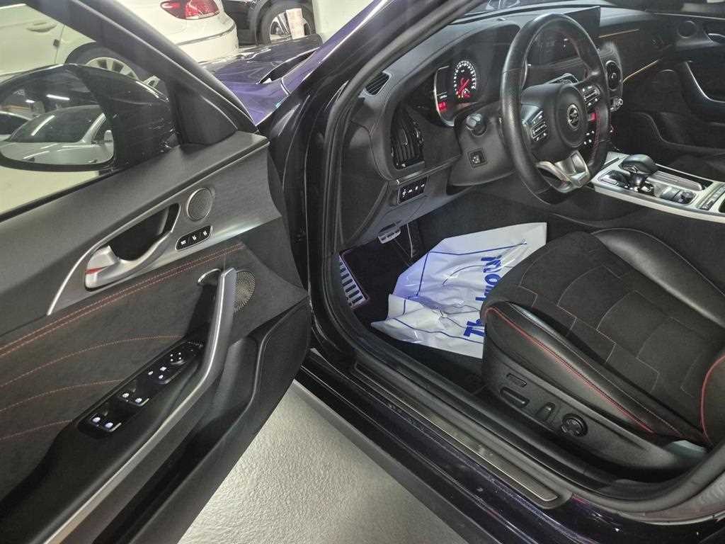 기아 스팅어 스팅어 마이스터 AWD 3.3 GT 마스터즈 터보 패키지 이미지 12