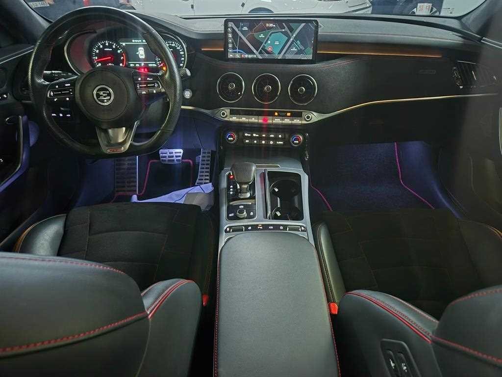 기아 스팅어 스팅어 마이스터 AWD 3.3 GT 마스터즈 터보 패키지 이미지 9
