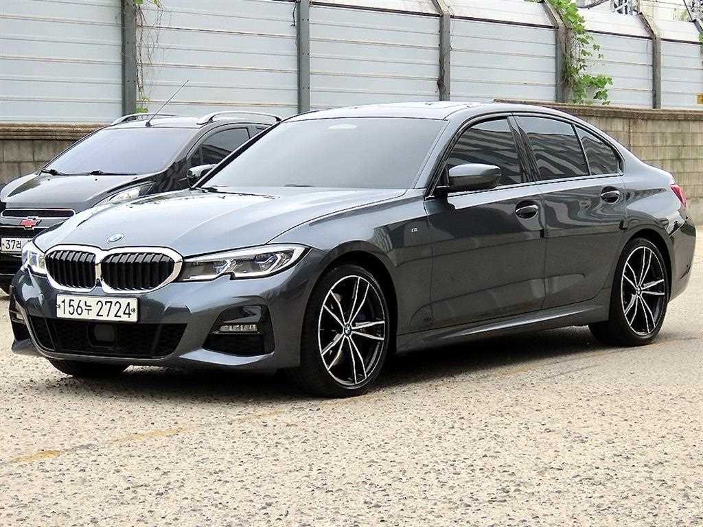 BMW 3시리즈 3시리즈 (G20) 330i M 스포츠 이미지 3