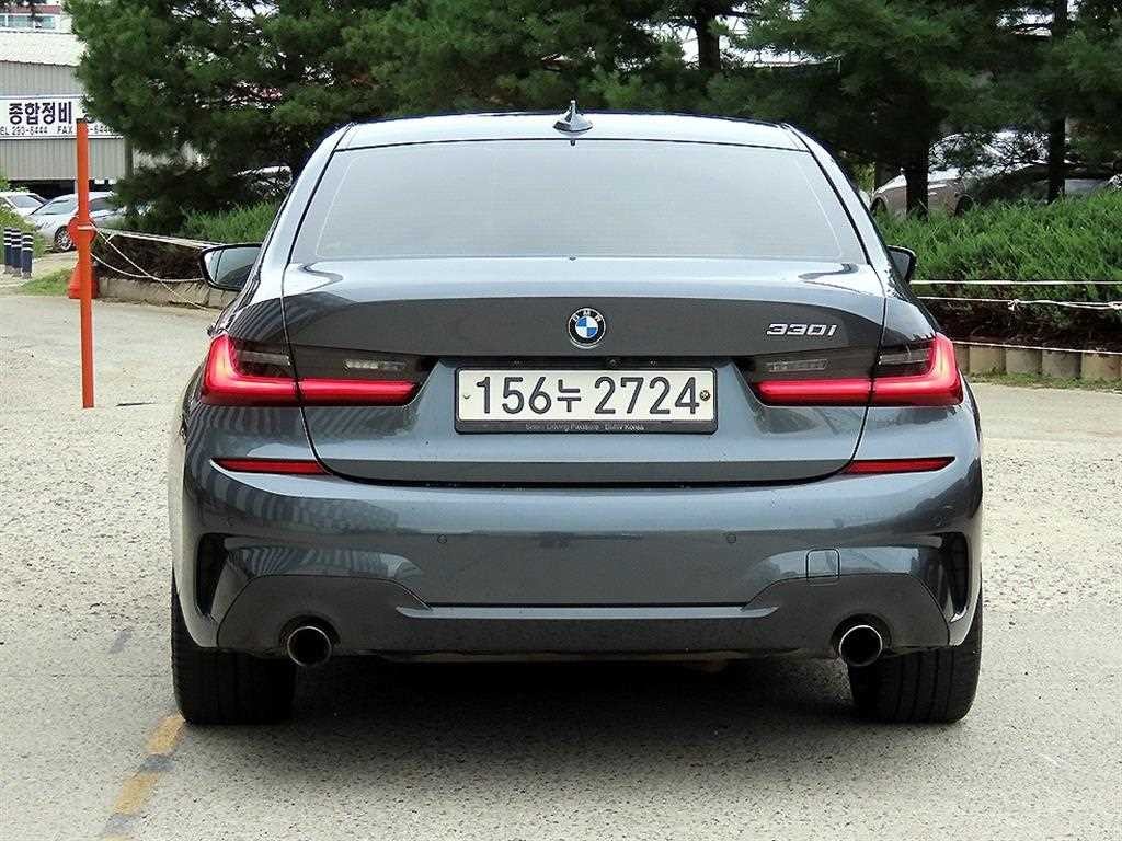 BMW 3시리즈 3시리즈 (G20) 330i M 스포츠 이미지 5