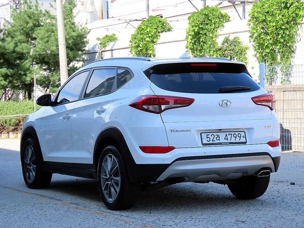 현대 투싼 올뉴투싼 디젤 1.7 2WD 프리미엄 이미지 3