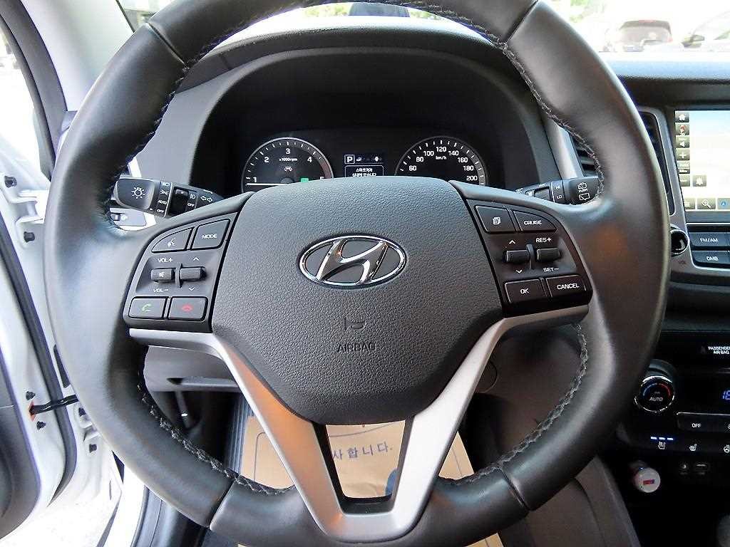 현대 투싼 올뉴투싼 디젤 1.7 2WD 프리미엄 이미지 8