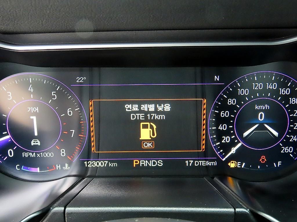 포드 머스탱 머스탱 6세대 2.3 쿠페 이미지 9
