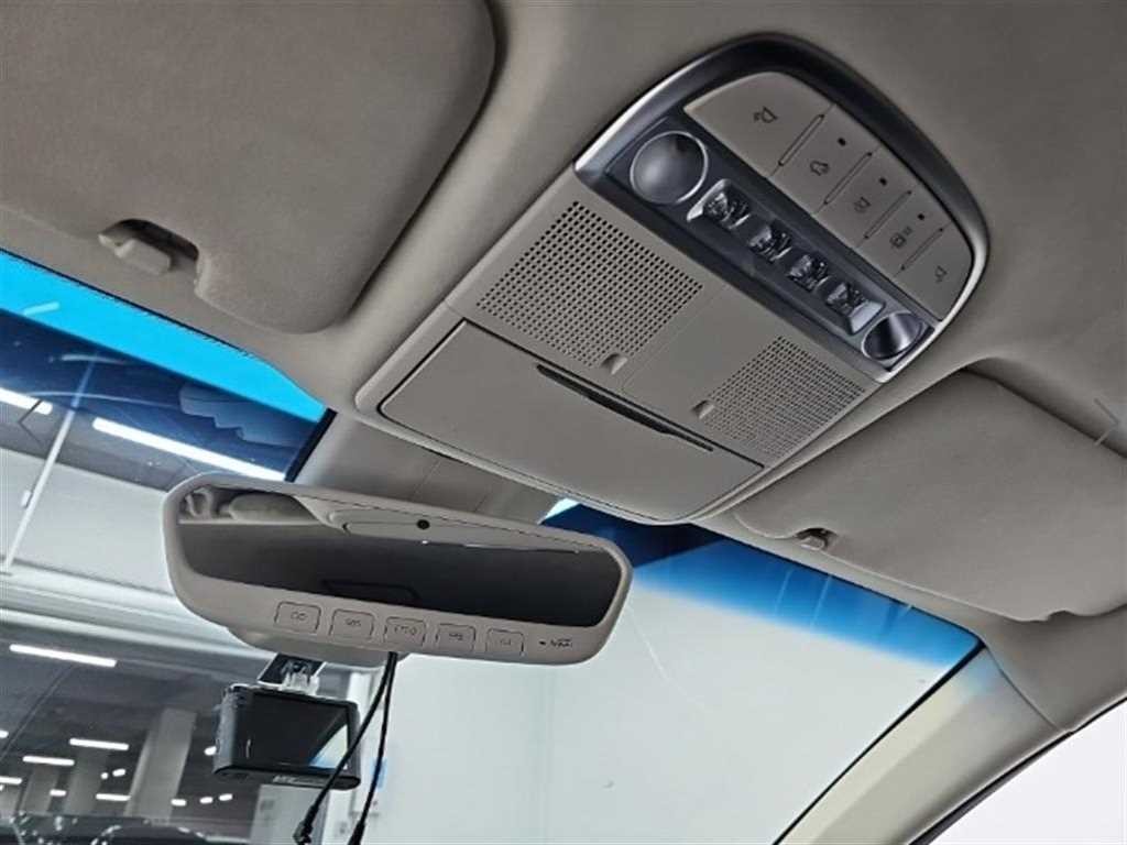 제네시스 G90 3.8 GDI AWD 프레스티지 이미지 18