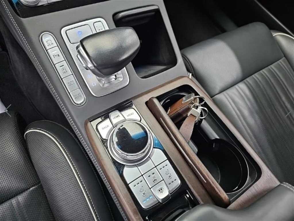 제네시스 G90 3.8 GDI AWD 프레스티지 이미지 8