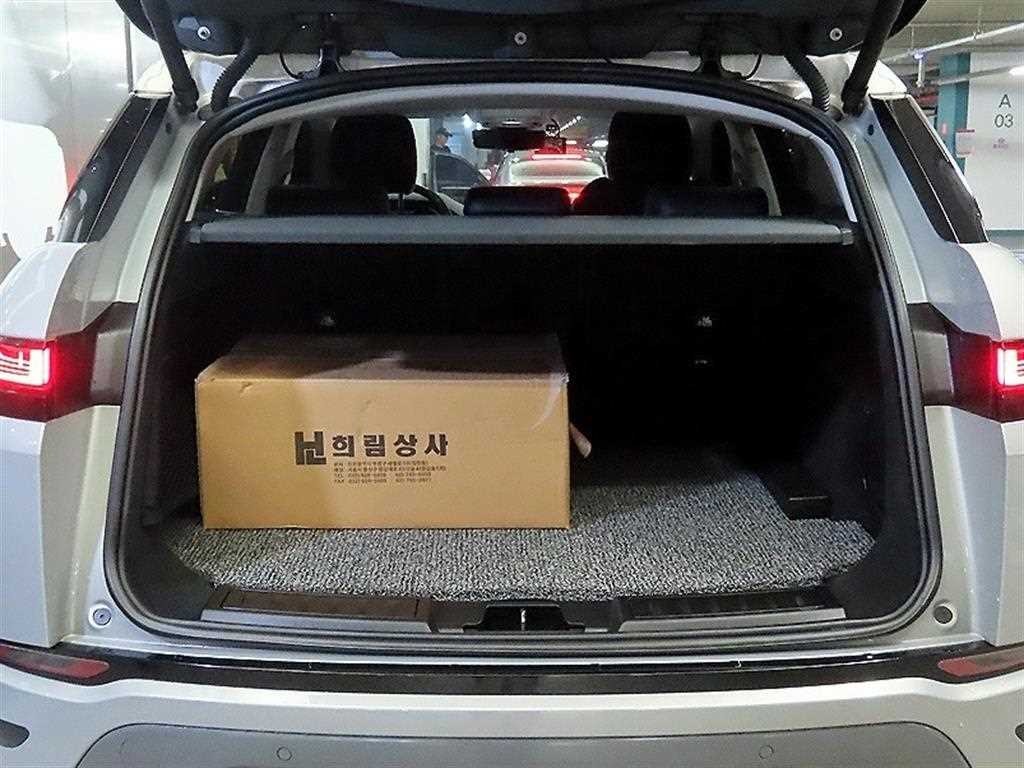 랜드로버 레인지로버 이보크 레인지로버 이보크 2세대 P250 SE 이미지 17