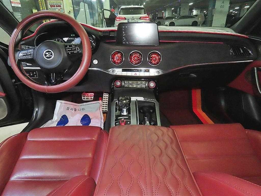 기아 스팅어 가솔린 2.0 터보 AWD 플래티넘 이미지 10