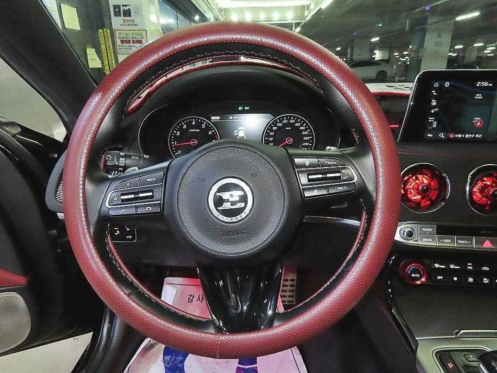 기아 스팅어 가솔린 2.0 터보 AWD 플래티넘 이미지 8