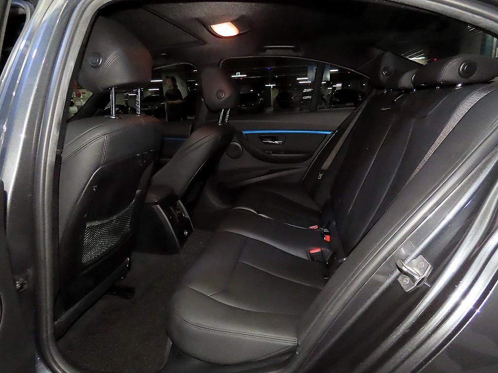 BMW 3시리즈 3시리즈 (F30) 320i M 스포츠 이미지 7