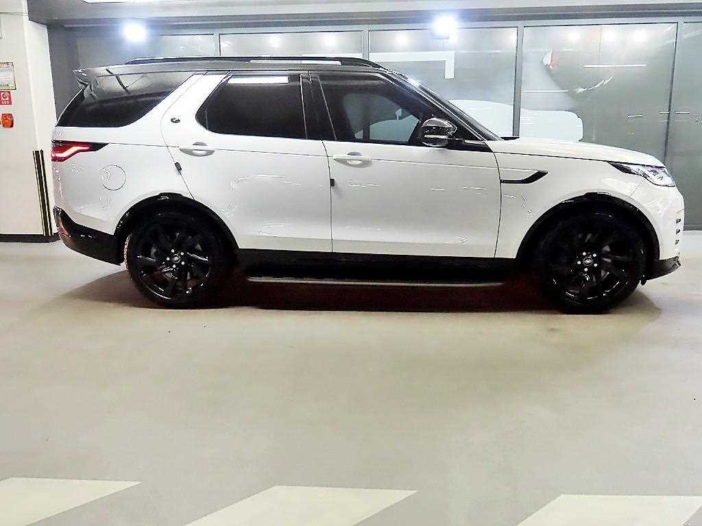 랜드로버 디스커버리 디스커버리5 P360 다이나믹 HSE 이미지 3
