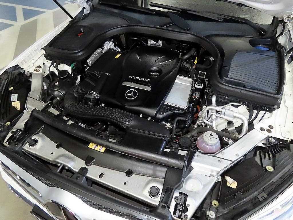 벤츠 GLC 클래스 GLC클래스 X253 GLC 300 e 4MATIC 이미지 19