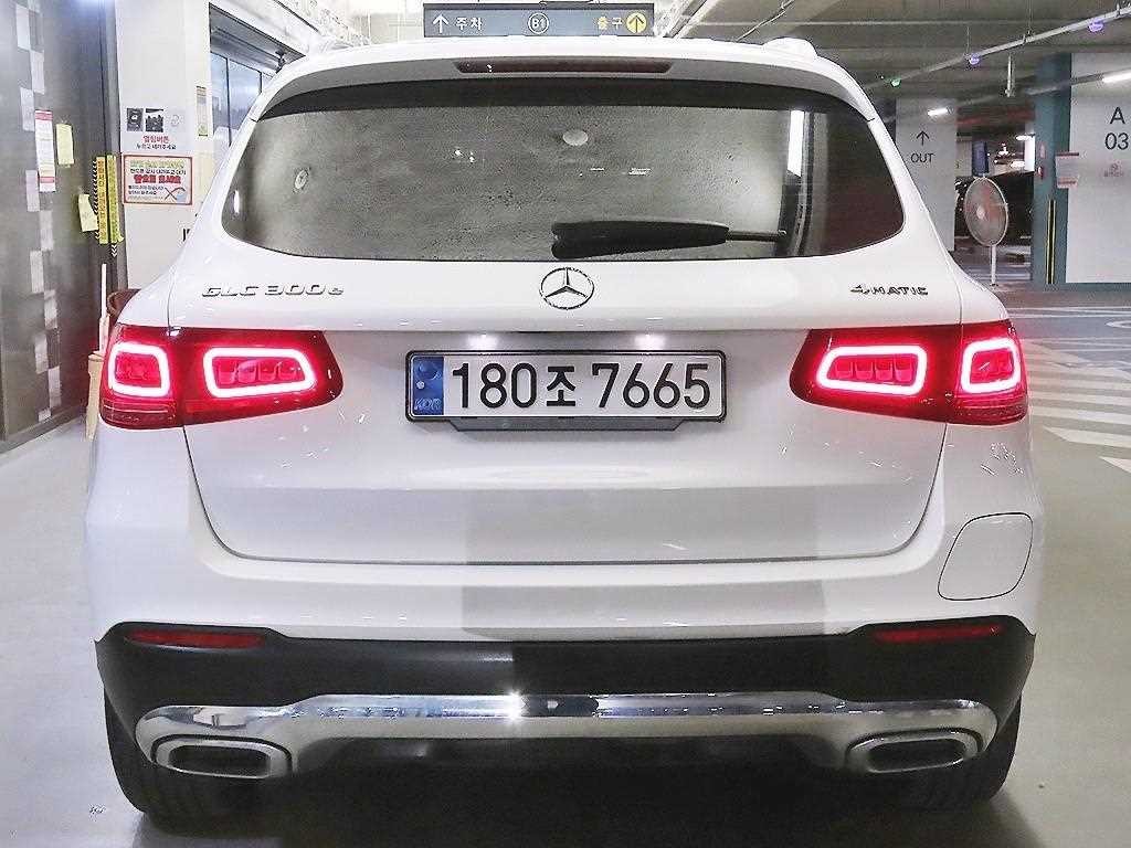 벤츠 GLC 클래스 GLC클래스 X253 GLC 300 e 4MATIC 이미지 5
