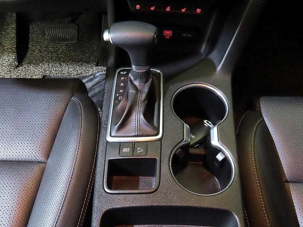 기아 스포티지 스포티지 더 볼드 2.0 가솔린 2WD 노블레스 이미지 12