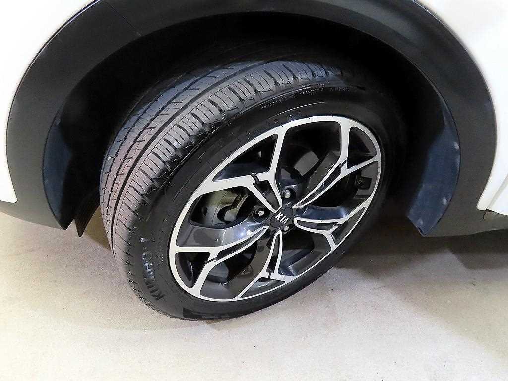 기아 스포티지 스포티지 더 볼드 2.0 가솔린 2WD 노블레스 이미지 20