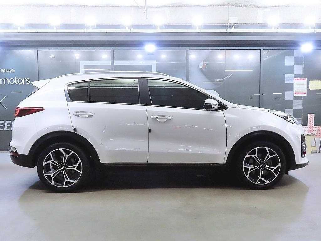 기아 스포티지 스포티지 더 볼드 2.0 가솔린 2WD 노블레스 이미지 3