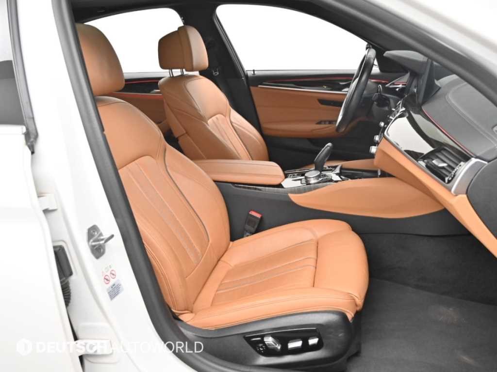 BMW 5시리즈 5시리즈 (G30) 520i M 스포츠 이미지 10