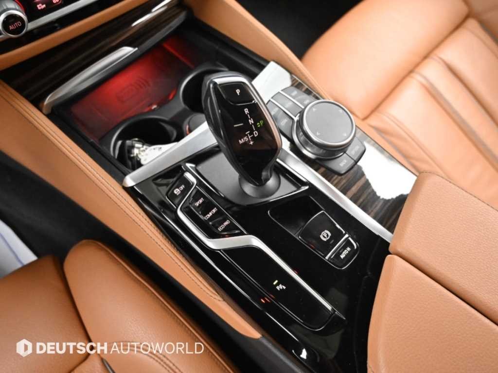 BMW 5시리즈 5시리즈 (G30) 520i M 스포츠 이미지 9