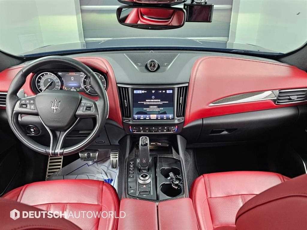 마세라티 르반떼 3.0  AWD 그란 스포츠 이미지 8