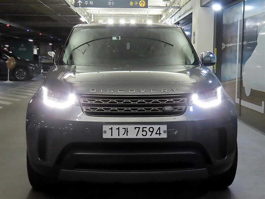 랜드로버 디스커버리 디스커버리5 2.0 SD4 SE 이미지 2
