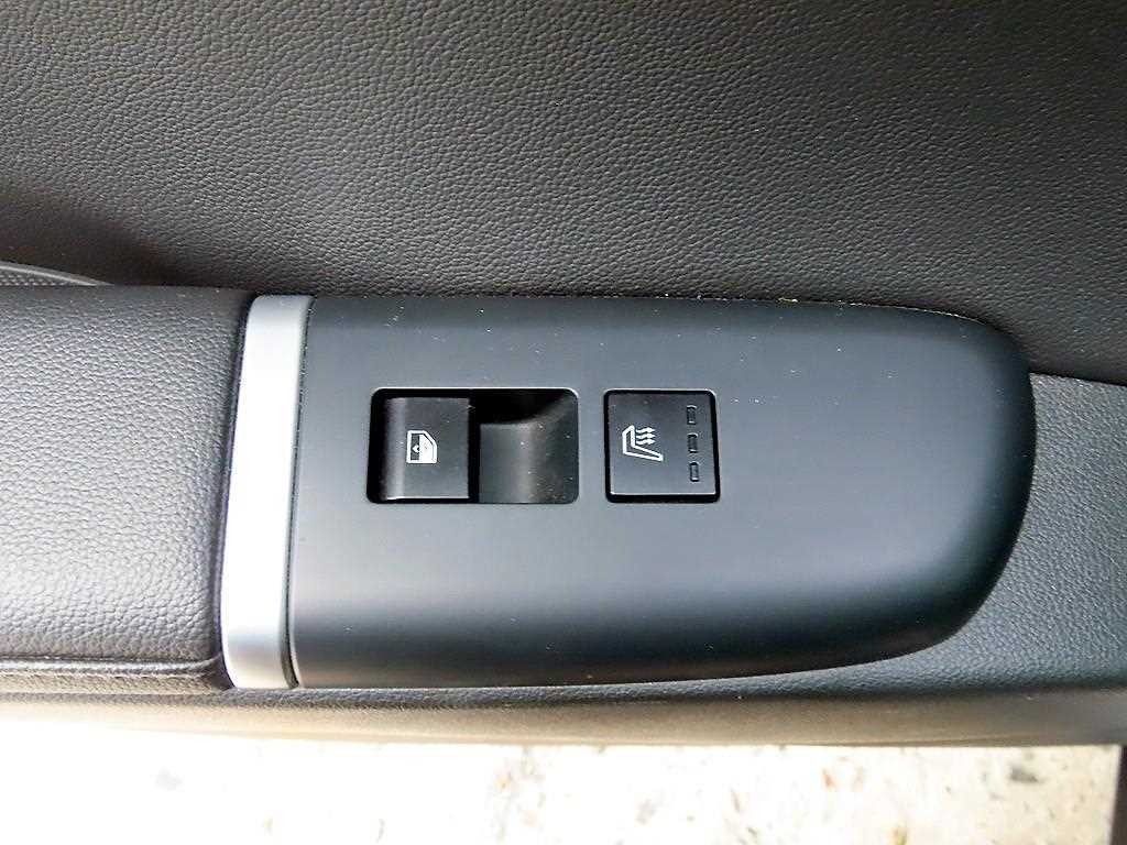 현대 그랜저 그랜저 (GN7) 가솔린 2.5 2WD 프리미엄 이미지 17