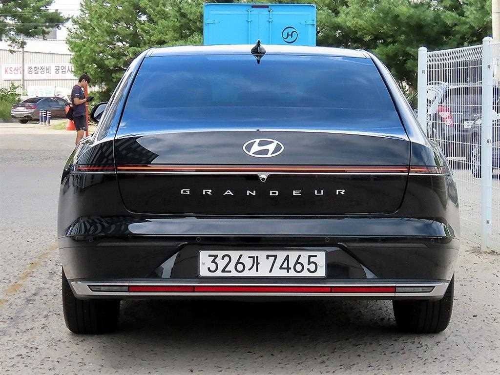 현대 그랜저 그랜저 (GN7) 가솔린 2.5 2WD 프리미엄 이미지 4