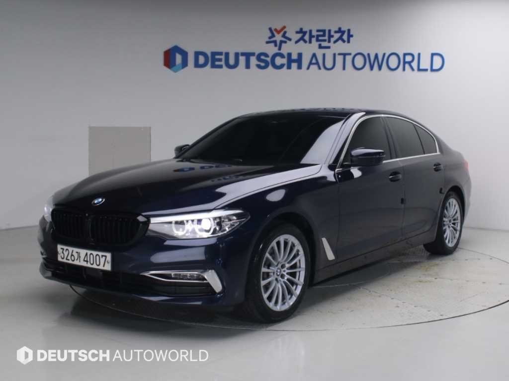 BMW 5시리즈 5시리즈 (G30) 520i 럭셔리 이미지 1