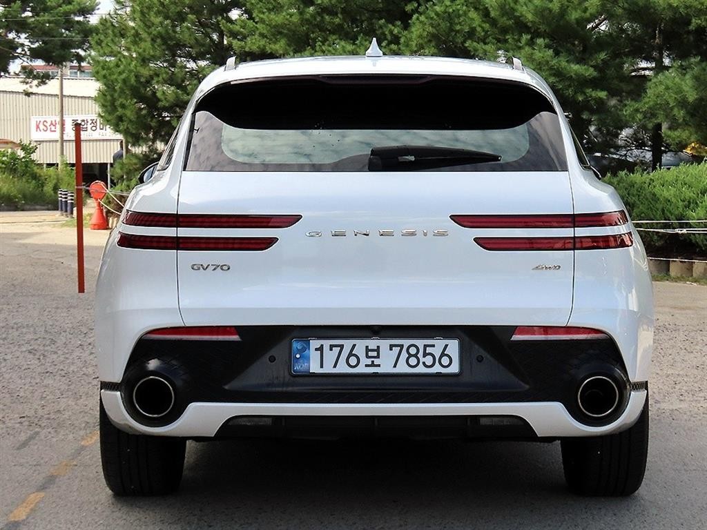 제네시스 GV70 2.5T 가솔린 AWD 스포츠 이미지 4