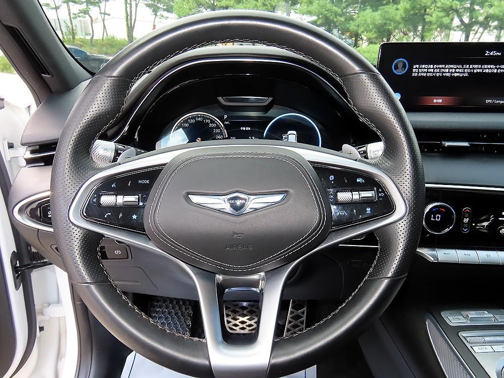 제네시스 GV70 2.5T 가솔린 AWD 스포츠 이미지 8