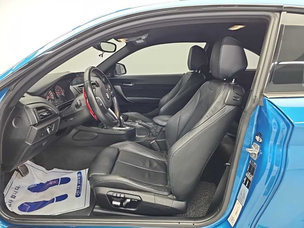 BMW 2시리즈 M2 (F87) 쿠페 이미지 12