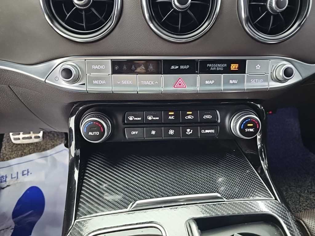 기아 스팅어 디젤 2.2 2WD 프라임 이미지 10